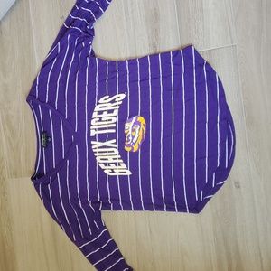 LSU top size medium